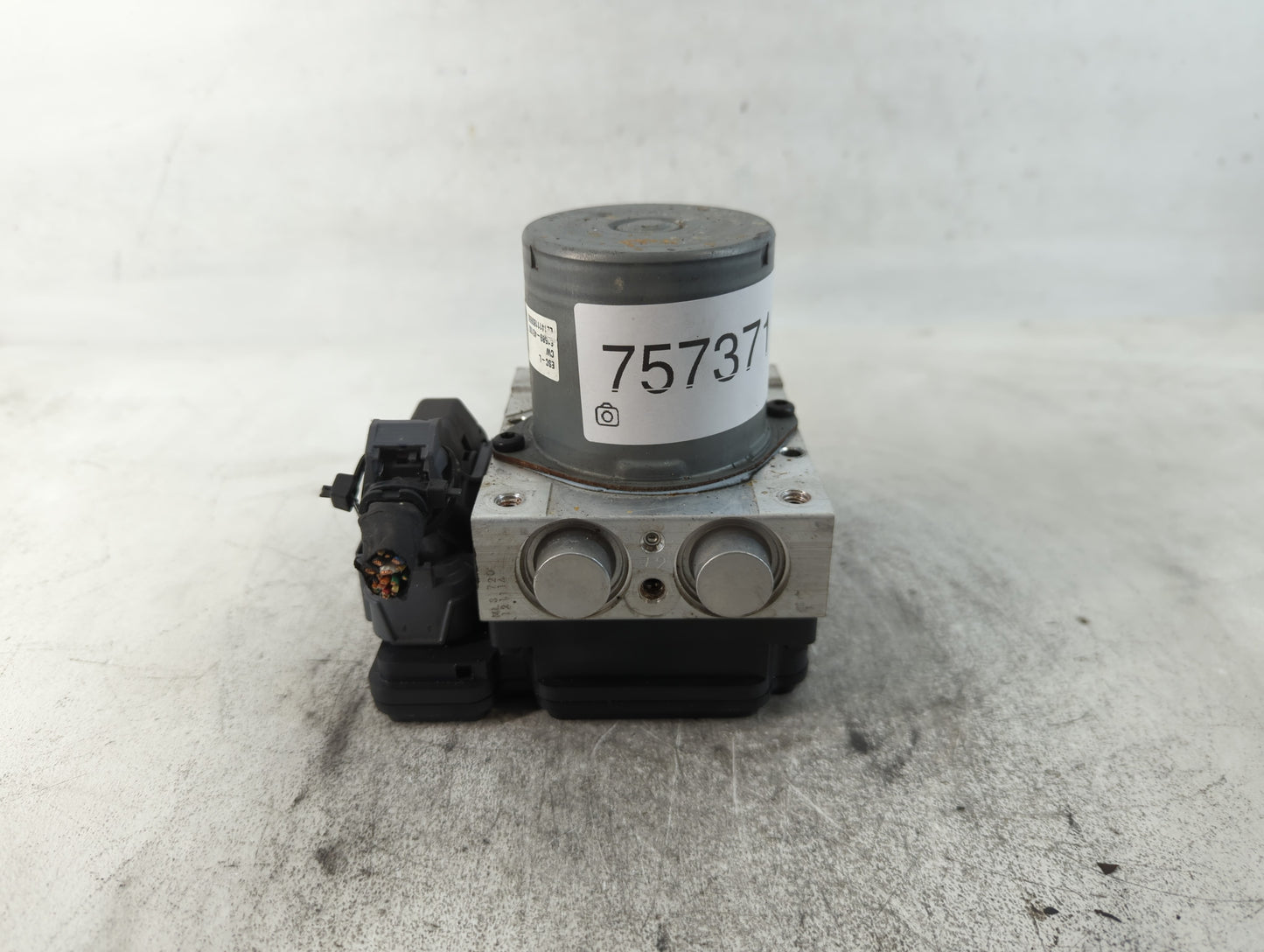 2019-2020 Kia Sorento ABS Pump Control Module Replacement P/N:61589-45100 58900-C6210 Fits Fits 2019 2020 OEM Used Auto Part