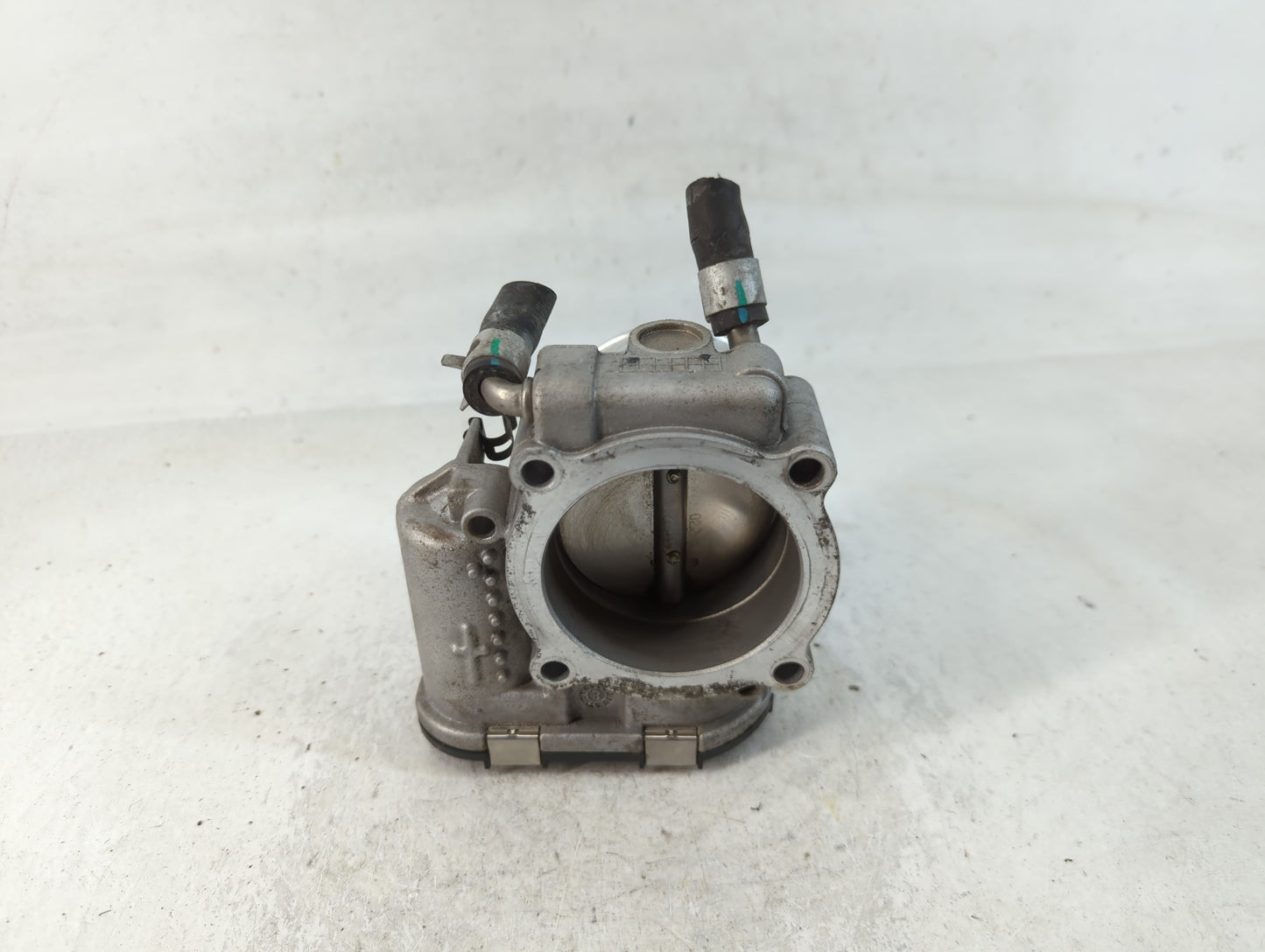 2016-2020 Kia Sorento Throttle Body P/N:35100-2G600 Fits Fits 2015 2016 2017 2018 2019 2020 2021 OEM Used Auto Parts - Oemus