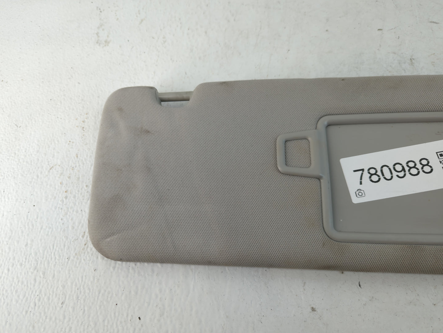 2016-2020 Kia Sorento Sun Visor Shade Replacement Passenger Right Mirror Fits Fits 2016 2017 2018 2019 2020 OEM Used Auto Pa