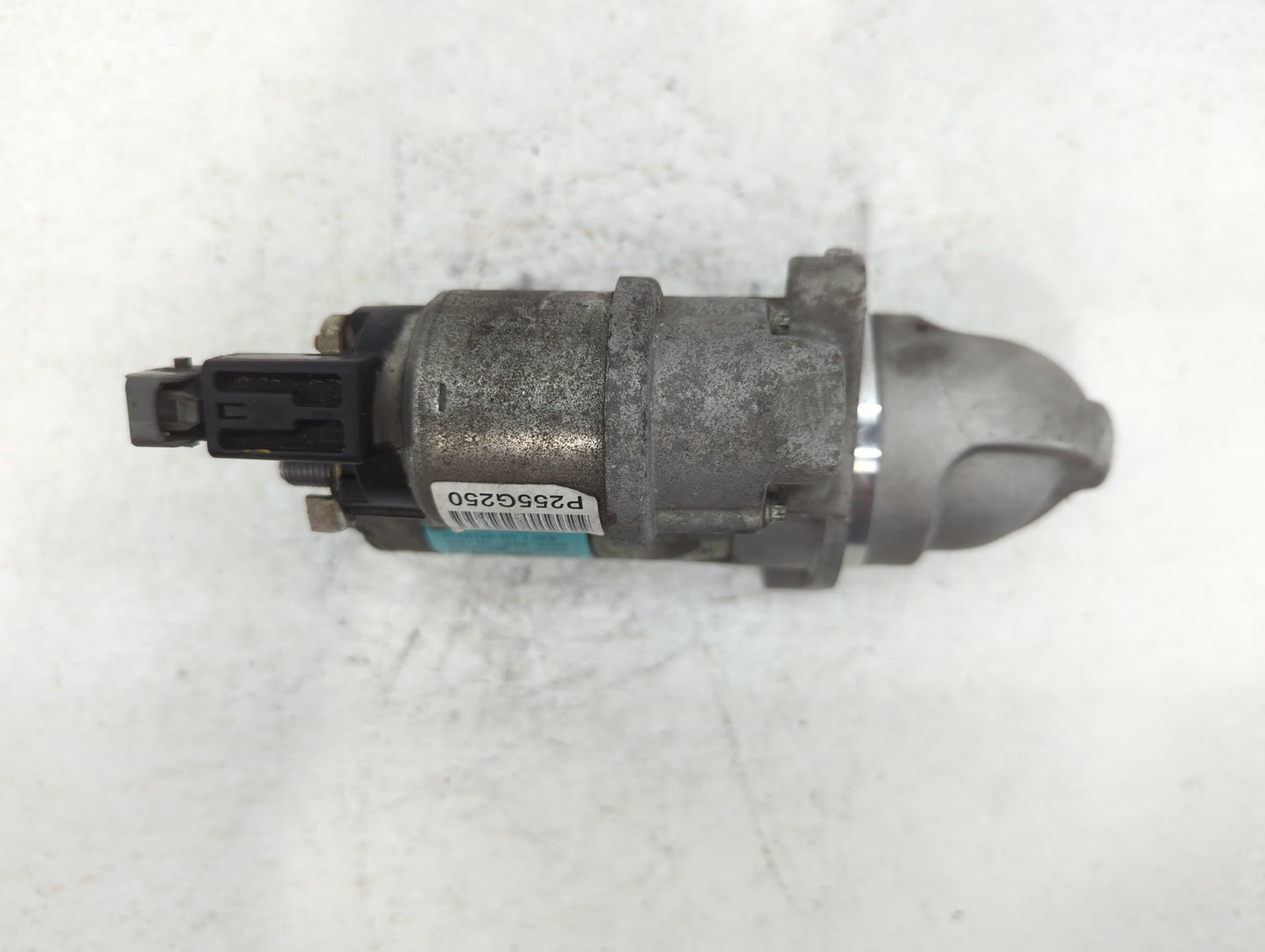 2016-2020 Kia Sorento Car Starter Motor Solenoid OEM P/N:36100-2G250 Fits Fits 2015 2016 2017 2018 2019 2020 OEM Used Auto P