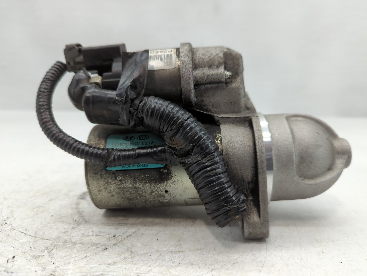 2016-2020 Kia Sorento Car Starter Motor Solenoid OEM P/N:36100-2G250 Fits Fits 2015 2016 2017 2018 2019 2020 OEM Used Auto P