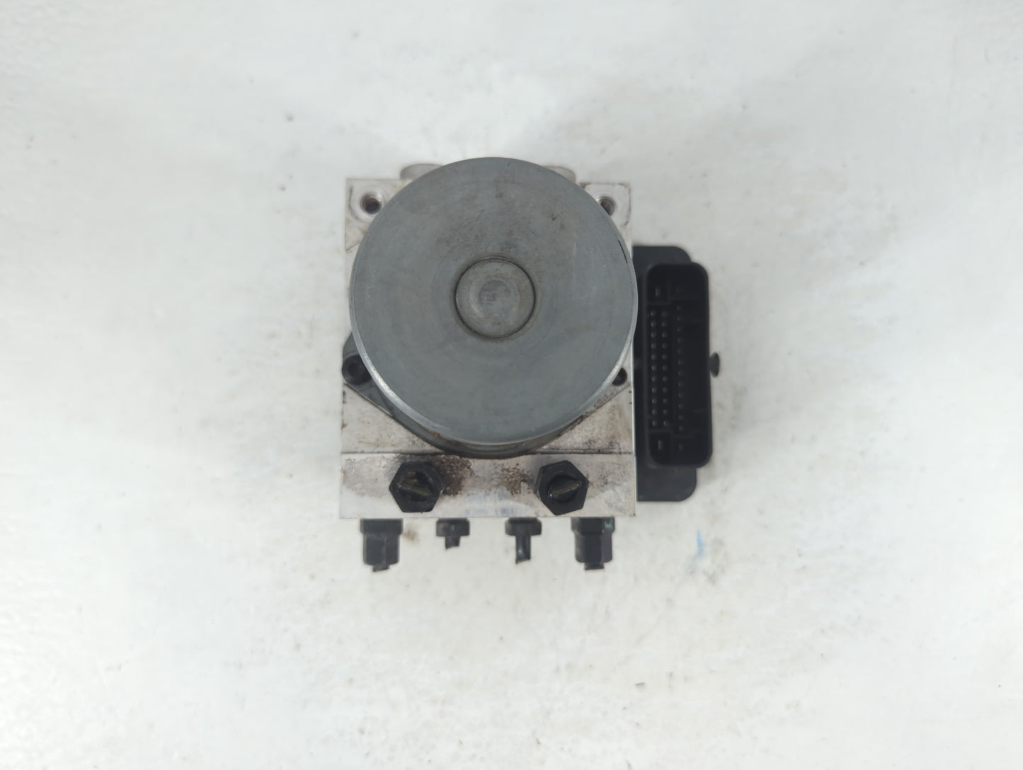 2019-2020 Kia Sorento ABS Pump Control Module Replacement P/N:58910-C6200 C5689-24500 Fits Fits 2019 2020 OEM Used Auto Part