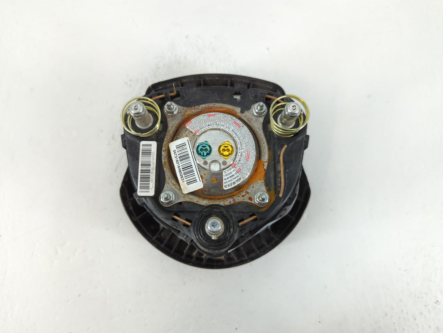 2017-2019 Kia Soul Air Bag Driver Left Steering Wheel Mounted Fits Fits 2017 2018 2019 OEM Used Auto Parts - Oemusedautopart