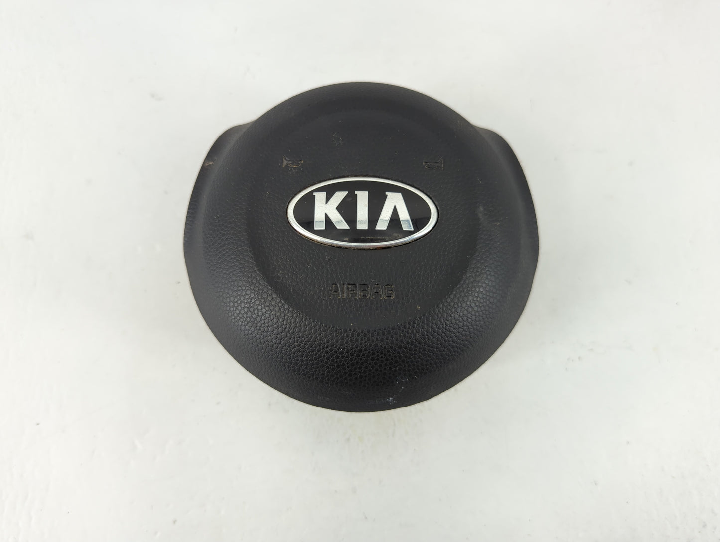 2017-2019 Kia Soul Air Bag Driver Left Steering Wheel Mounted Fits Fits 2017 2018 2019 OEM Used Auto Parts - Oemusedautopart