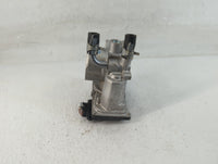 2012-2019 Kia Soul Throttle Body P/N:35100-2B300 Fits Fits 2012 2013 2014 2015 2016 2017 2018 2019 OEM Used Auto Parts - Oem