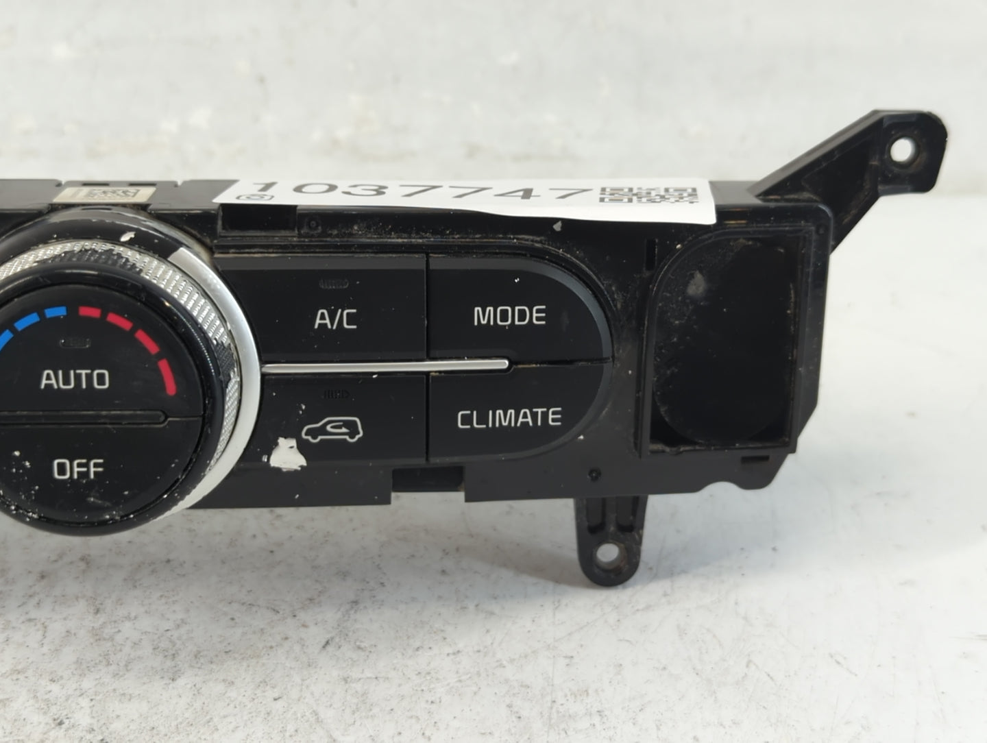 2017-2019 Kia Soul Climate Control Module Temperature AC/Heater Replacement P/N:97250-B2GQ1CA Fits Fits 2017 2018 2019 OEM U