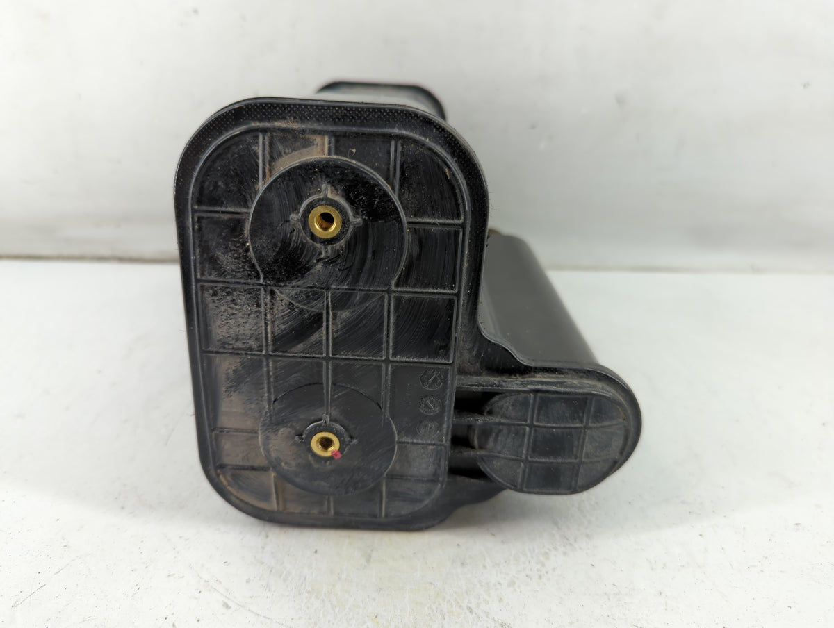 2019 Kia Soul Fuel Vapor Charcoal Canister 1047301 - Oemusedautoparts1.com