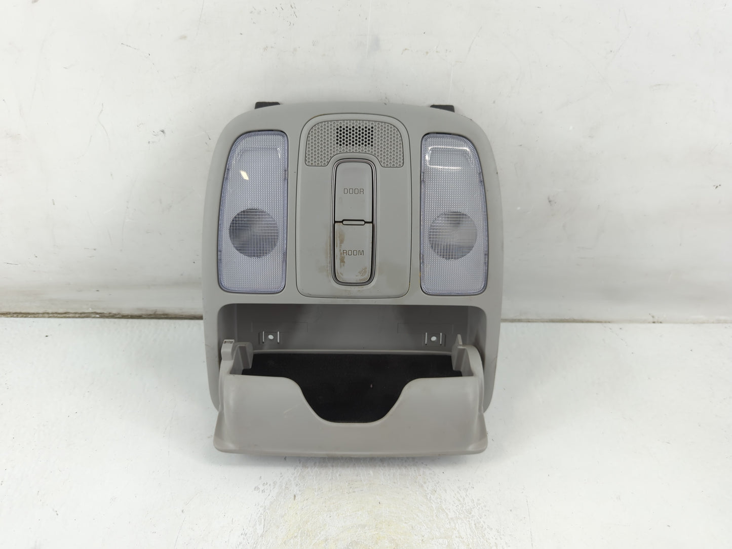 2014-2019 Kia Soul Overhead Roof Console 1047689 - Oemusedautoparts1.com