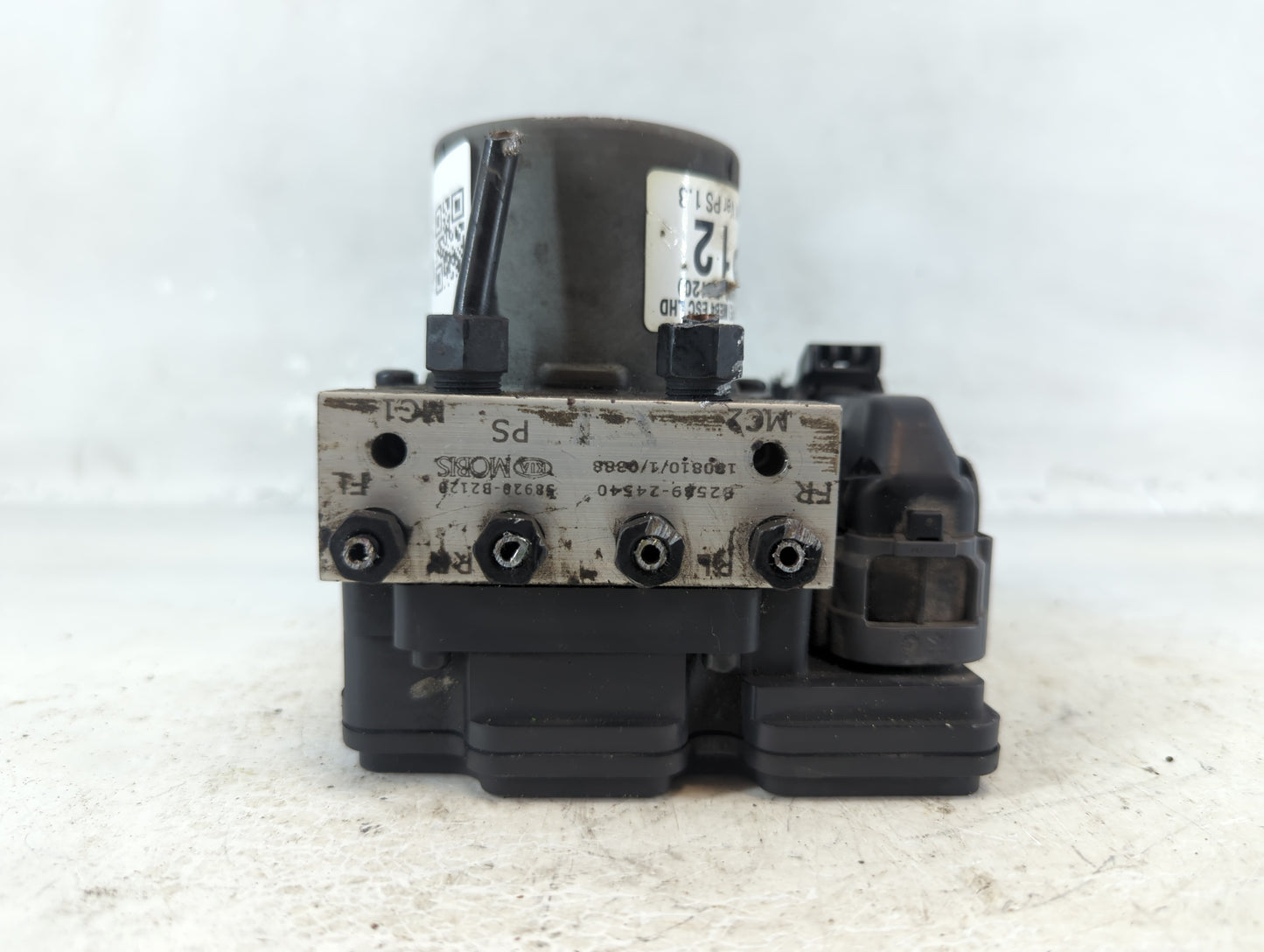 2017-2019 Kia Soul ABS Pump Control Module Replacement P/N:58920-B2120 2589-24540 Fits Fits 2017 2018 2019 OEM Used Auto Par