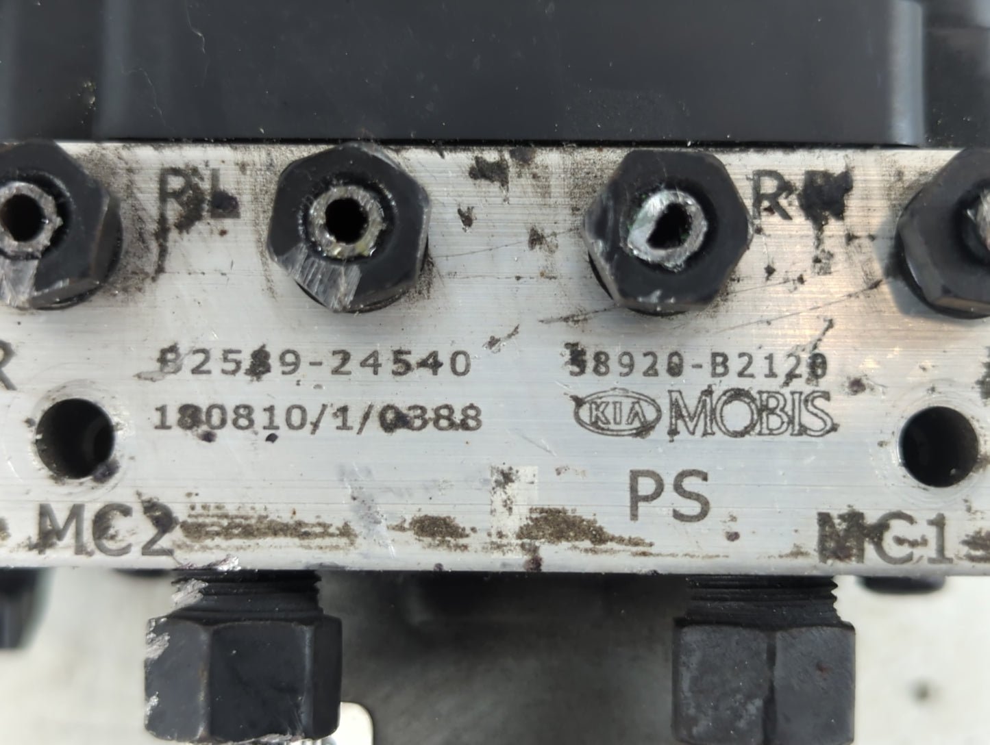 2017-2019 Kia Soul ABS Pump Control Module Replacement P/N:58920-B2120 2589-24540 Fits Fits 2017 2018 2019 OEM Used Auto Par