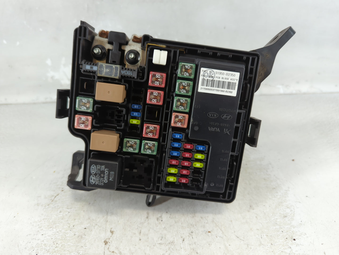 2017-2019 Kia Soul Fusebox Fuse Box Panel Relay Module P/N:91950-B2330 Fits Fits 2017 2018 2019 OEM Used Auto Parts - Oemuse