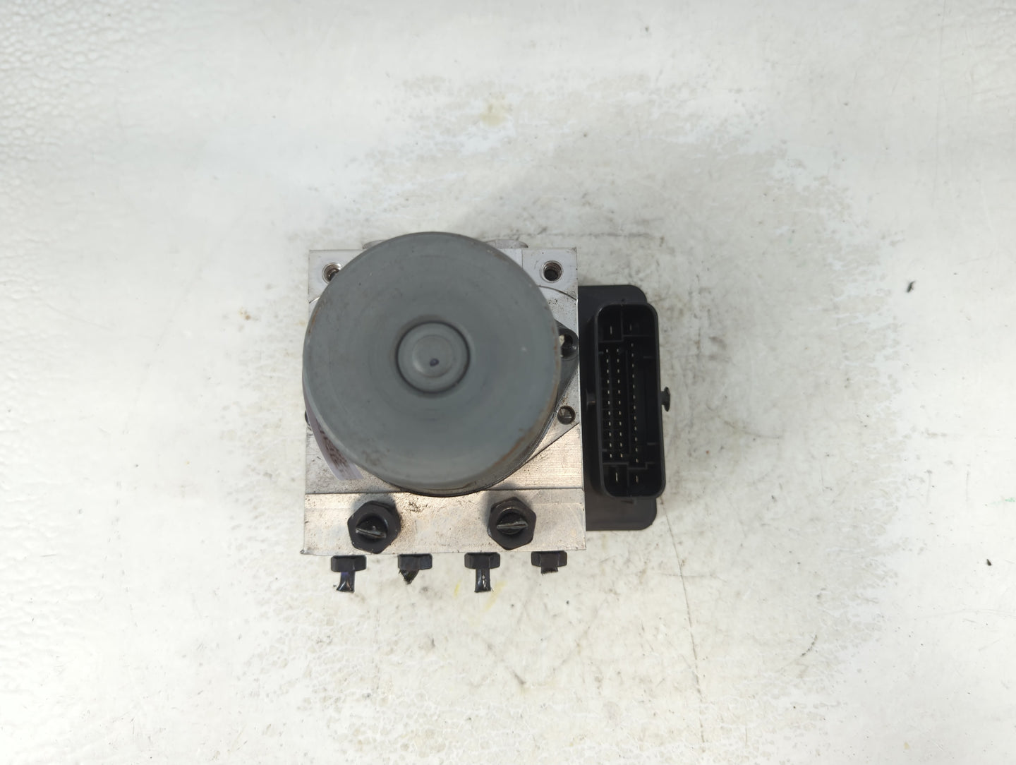 2017-2019 Kia Soul ABS Pump Control Module Replacement P/N:58920-B2120 Fits Fits 2017 2018 2019 OEM Used Auto Parts - Oemuse