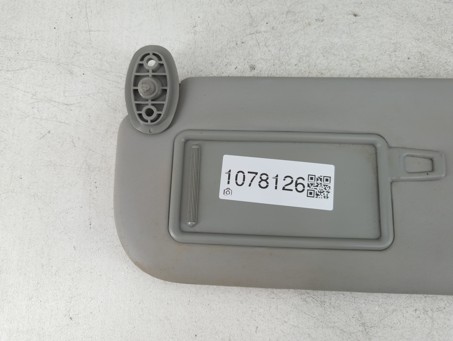 2014-2019 Kia Soul Sun Visor Shade Replacement Driver Left Mirror Fits Fits 2014 2015 2016 2017 2018 2019 OEM Used Auto Part