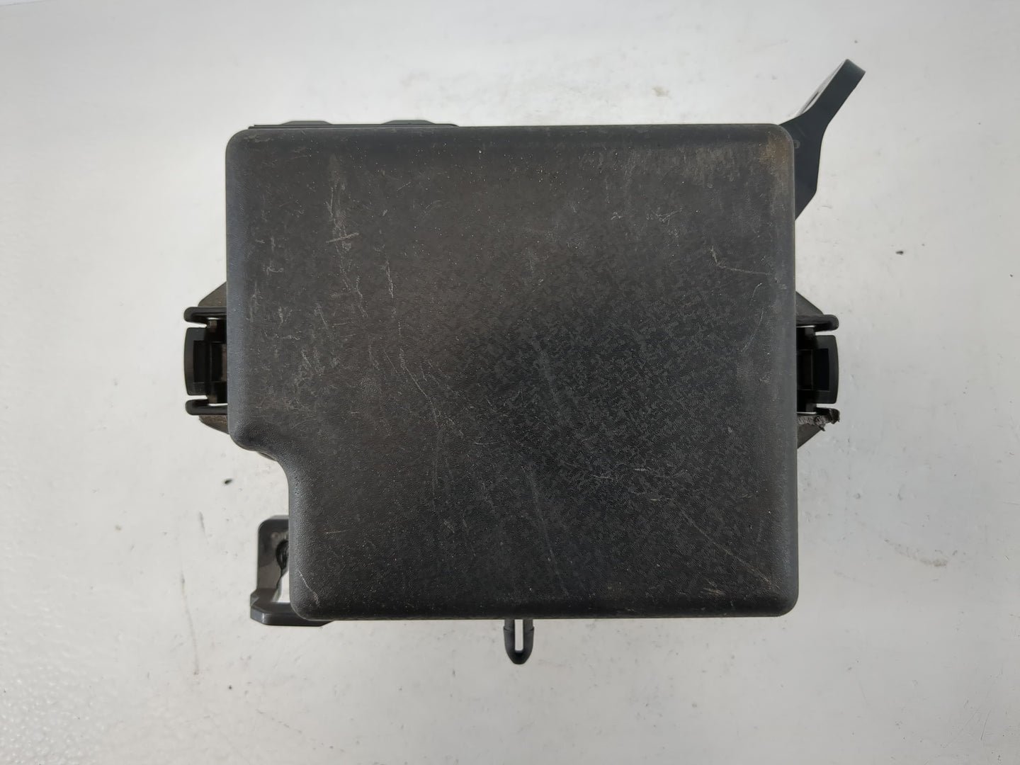 2017-2019 Kia Soul Fusebox Fuse Box Panel Relay Module P/N:91950-B2350 Fits Fits 2017 2018 2019 OEM Used Auto Parts - Oemuse