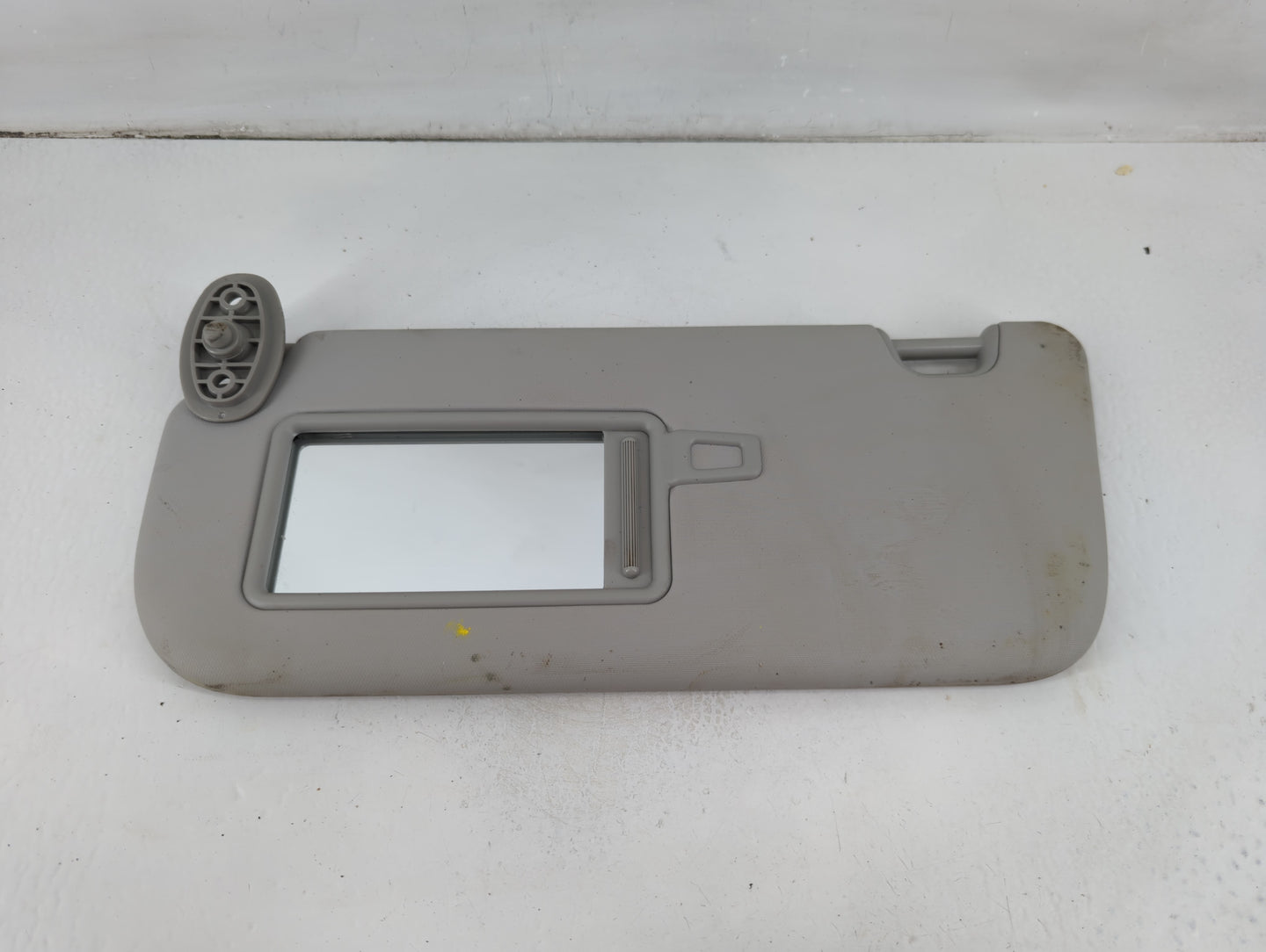 2014-2019 Kia Soul Sun Visor Shade Replacement Passenger Right Mirror Fits Fits 2014 2015 2016 2017 2018 2019 OEM Used Auto 