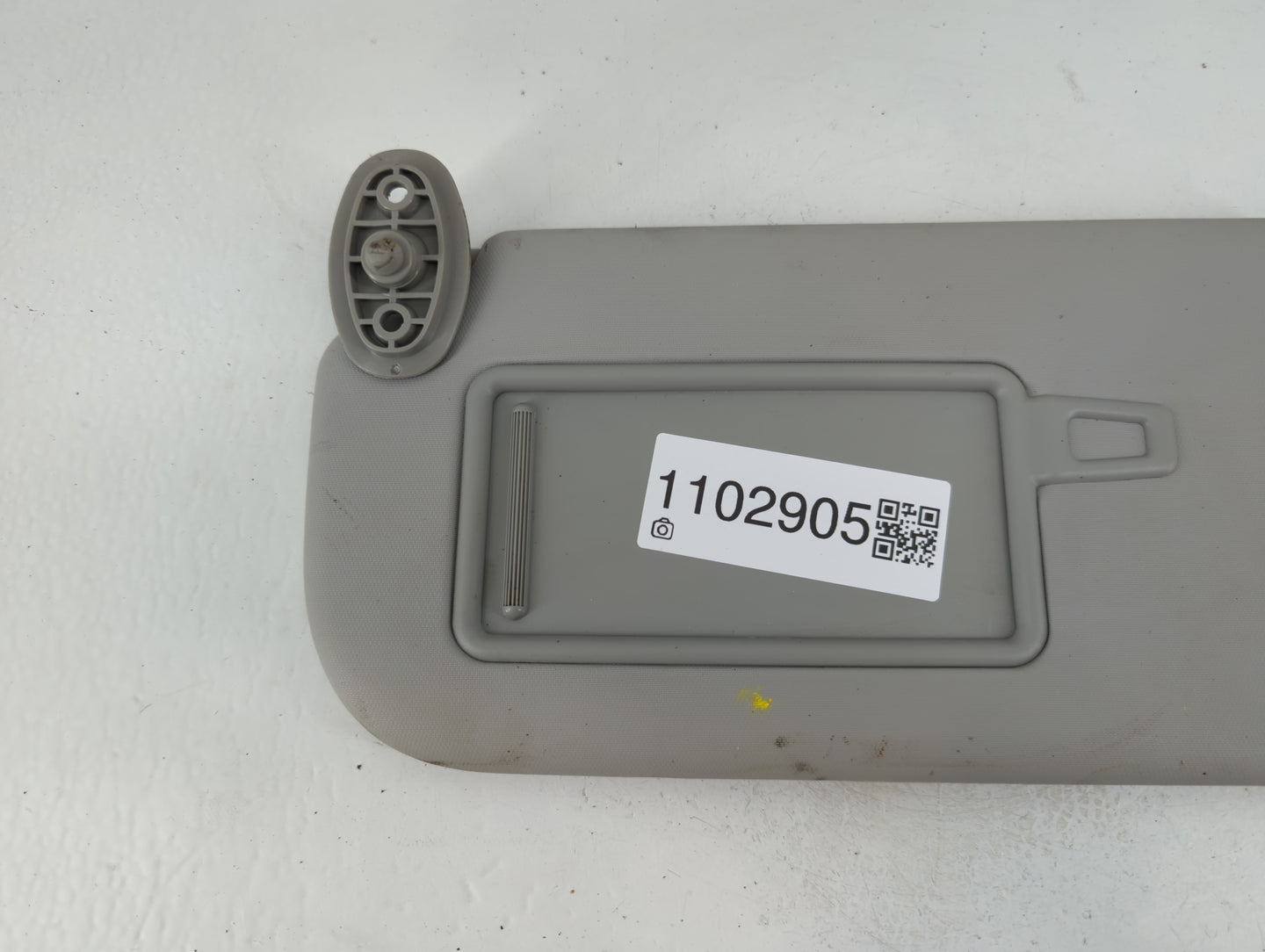 2014-2019 Kia Soul Sun Visor Shade Replacement Passenger Right Mirror Fits Fits 2014 2015 2016 2017 2018 2019 OEM Used Auto 