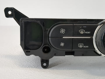 2017-2019 Kia Soul Climate Control Module Temperature AC/Heater Replacement P/N:97250-B2GQ1CA Fits Fits 2017 2018 2019 OEM Used Auto Parts