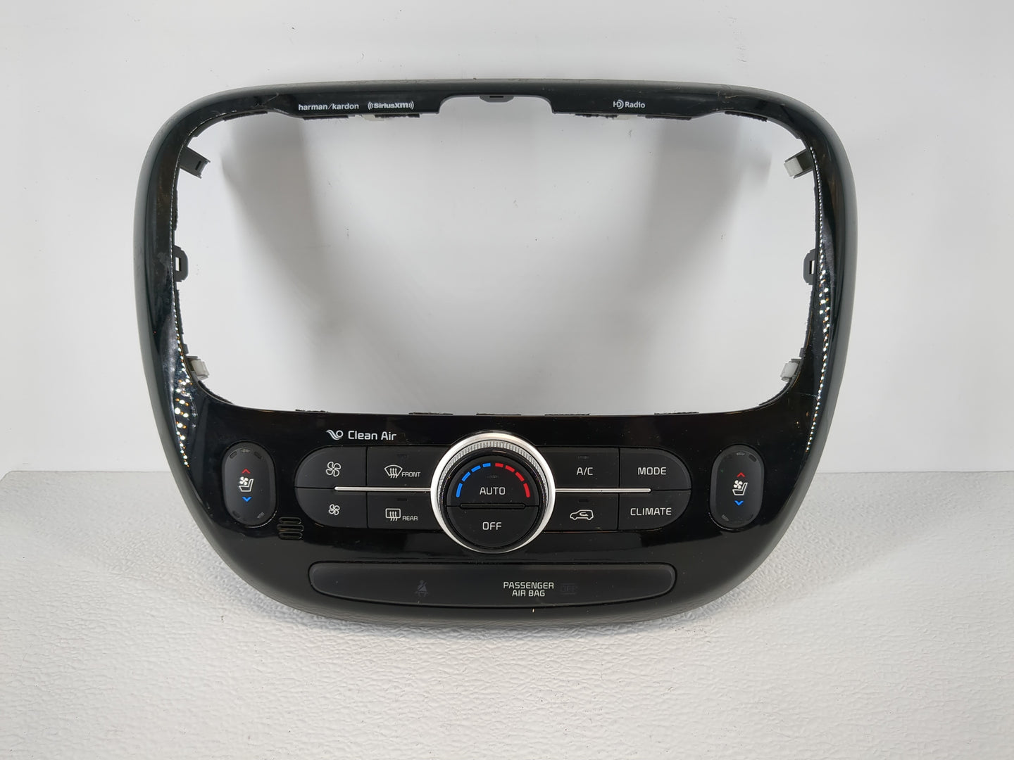 2017-2019 Kia Soul Climate Control Module Temperature AC/Heater Replacement P/N:97250-B2GS1CA Fits Fits 2017 2018 2019 OEM U