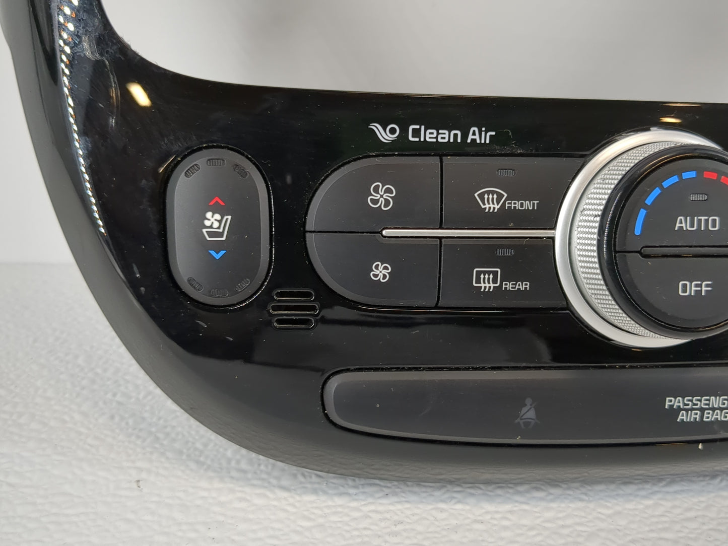 2017-2019 Kia Soul Climate Control Module Temperature AC/Heater Replacement P/N:97250-B2GS1CA Fits Fits 2017 2018 2019 OEM U