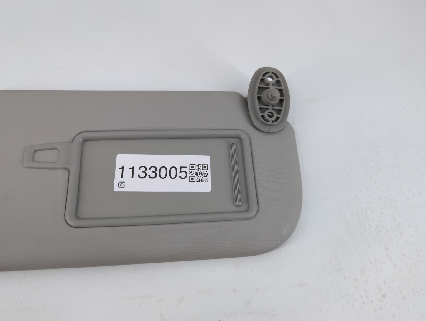 2014-2019 Kia Soul Sun Visor Shade Replacement Passenger Right Mirror Fits Fits 2014 2015 2016 2017 2018 2019 OEM Used Auto 