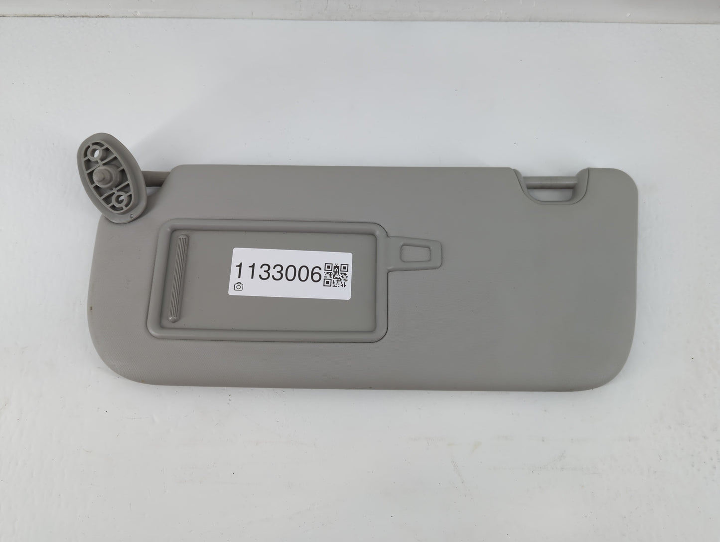 2014-2019 Kia Soul Sun Visor Shade Replacement Driver Left Mirror Fits Fits 2014 2015 2016 2017 2018 2019 OEM Used Auto Part