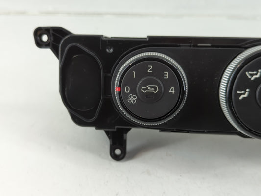 2017-2019 Kia Soul Climate Control Module Temperature AC/Heater Replacement P/N:97250-B2AS2ASB Fits Fits 2017 2018 2019 OEM Used Auto Parts
