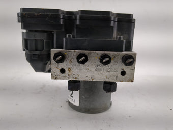 compare product 2017-2019 Kia Soul ABS Pump Control Module Replacement P/N:B2589-33540 Fits Fits 2017 2018 2019 OEM Used Auto Parts