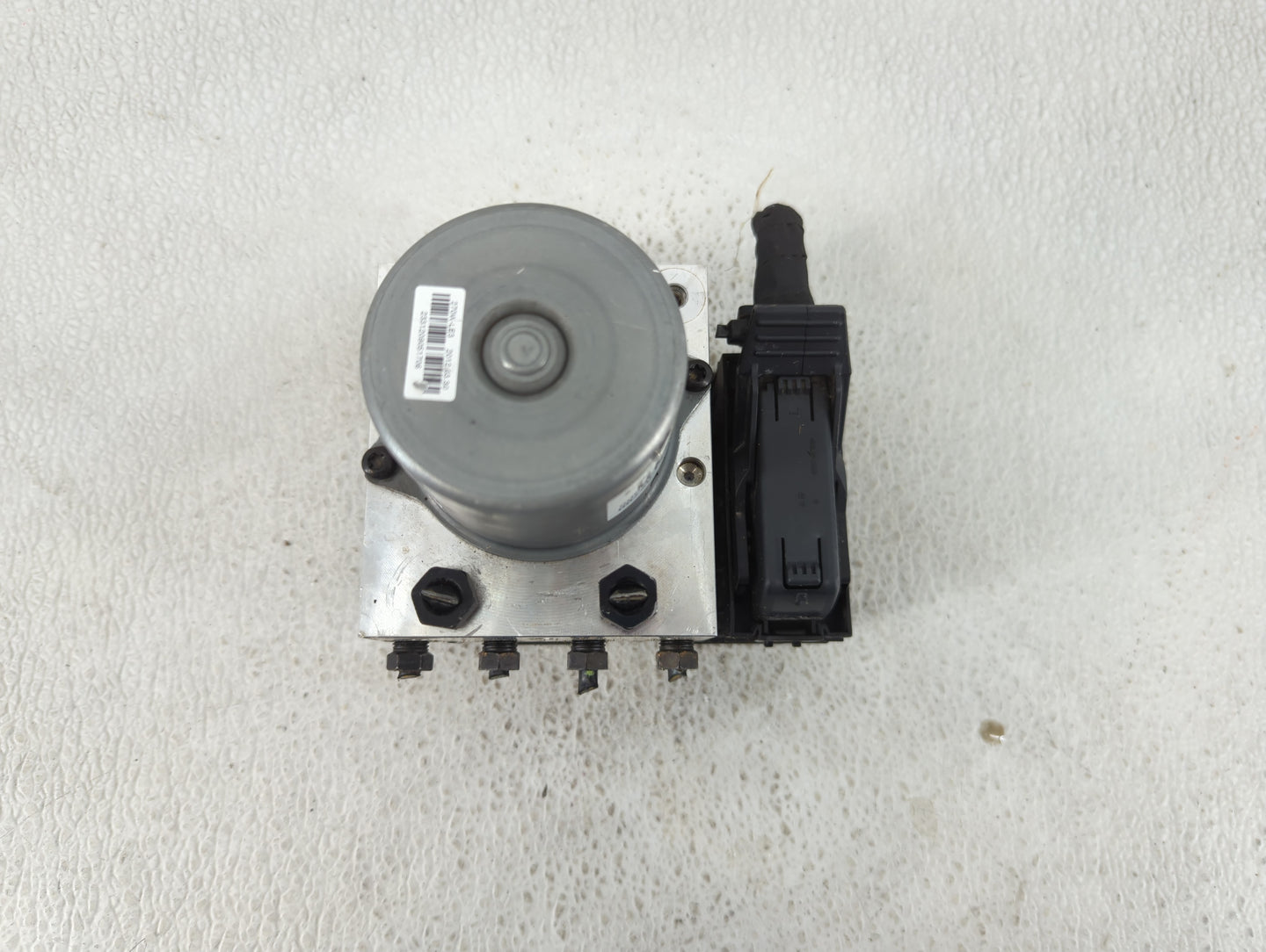 2017-2019 Kia Soul ABS Pump Control Module Replacement P/N:B2589-33540 Fits Fits 2017 2018 2019 OEM Used Auto Parts - Oemuse