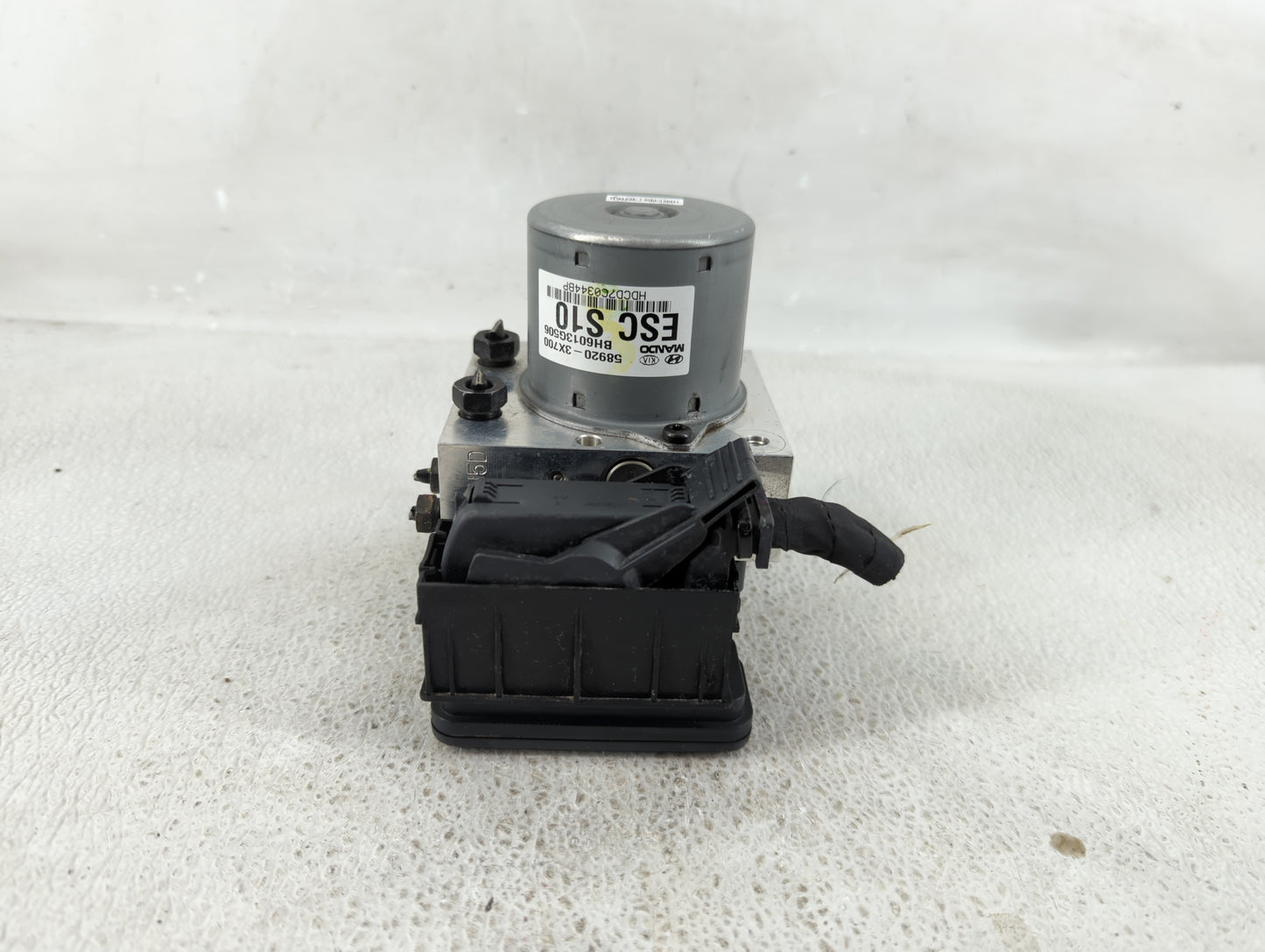 2017-2019 Kia Soul ABS Pump Control Module Replacement P/N:B2589-33540 Fits Fits 2017 2018 2019 OEM Used Auto Parts - Oemuse