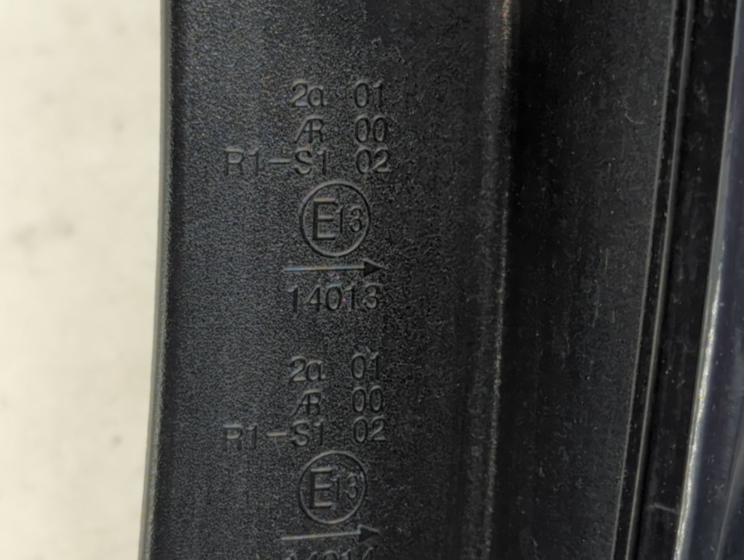 2014-2019 Kia Soul Tail Light Assembly Passenger Right OEM Fits Fits 2014 2015 2016 2017 2018 2019 OEM Used Auto Parts - Oem