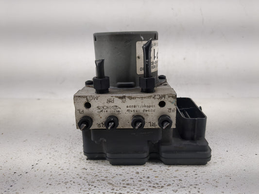 2017-2019 Kia Soul ABS Pump Control Module Replacement P/N:61589-45200 58900-B2120 Fits Fits 2017 2018 2019 OEM Used Auto Pa