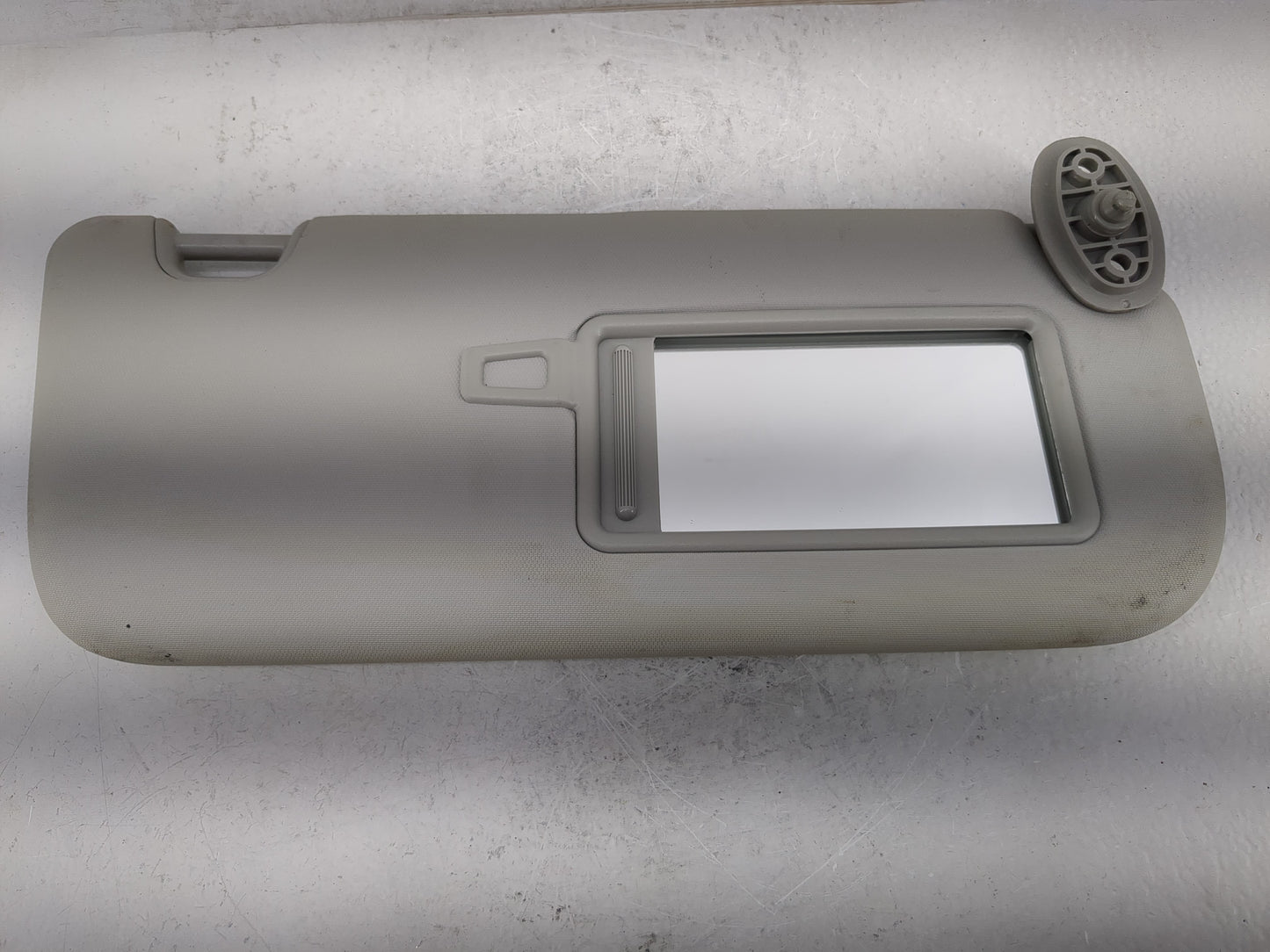 2014-2019 Kia Soul Sun Visor Shade Replacement Driver Left Mirror Fits Fits 2014 2015 2016 2017 2018 2019 OEM Used Auto Part