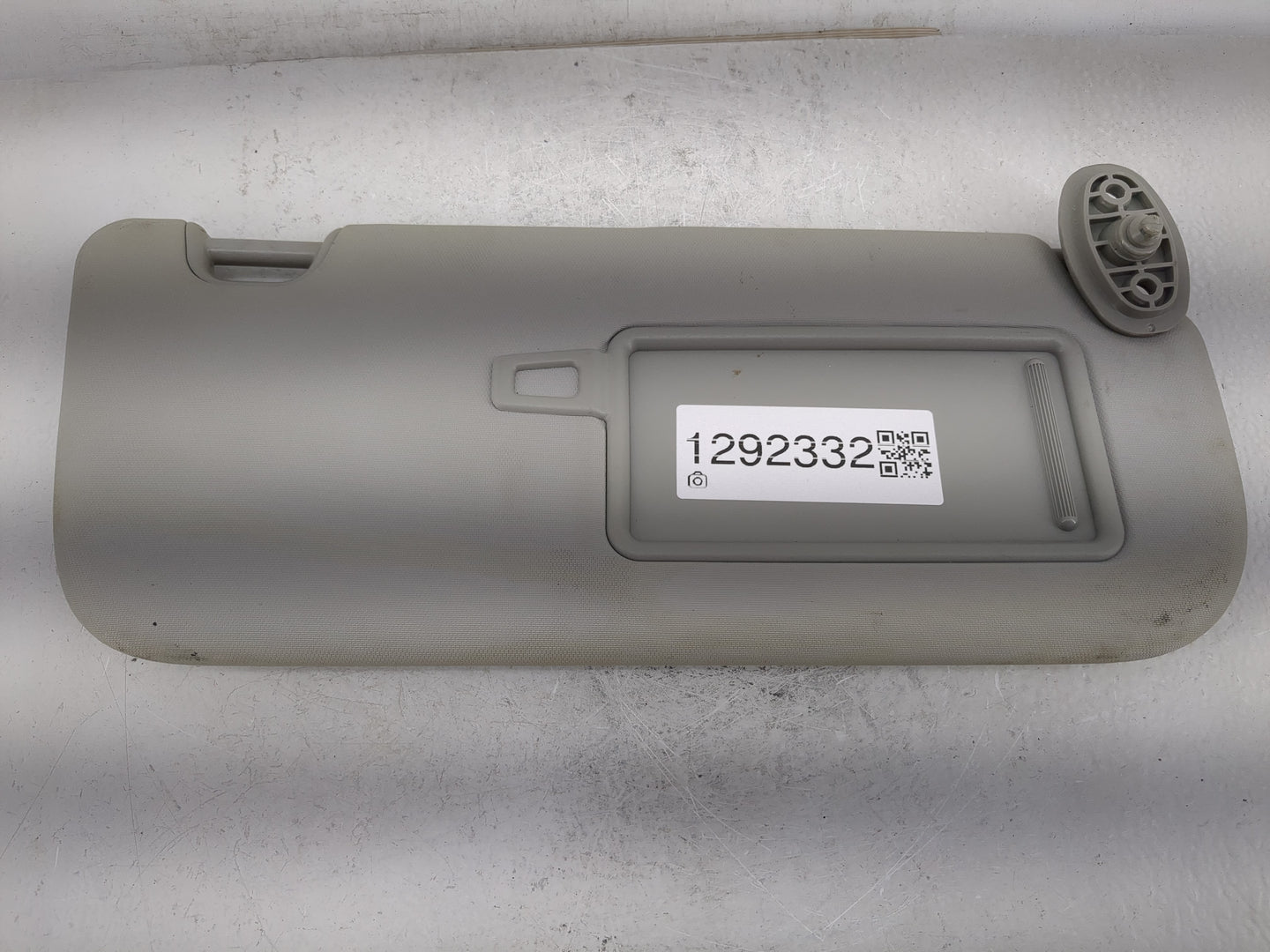2014-2019 Kia Soul Sun Visor Shade Replacement Driver Left Mirror Fits Fits 2014 2015 2016 2017 2018 2019 OEM Used Auto Part