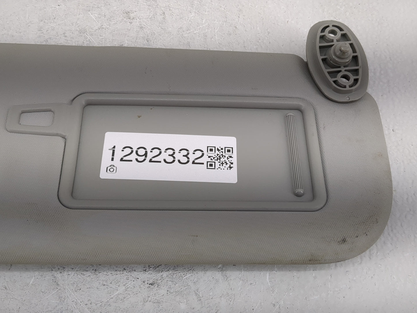 2014-2019 Kia Soul Sun Visor Shade Replacement Driver Left Mirror Fits Fits 2014 2015 2016 2017 2018 2019 OEM Used Auto Part