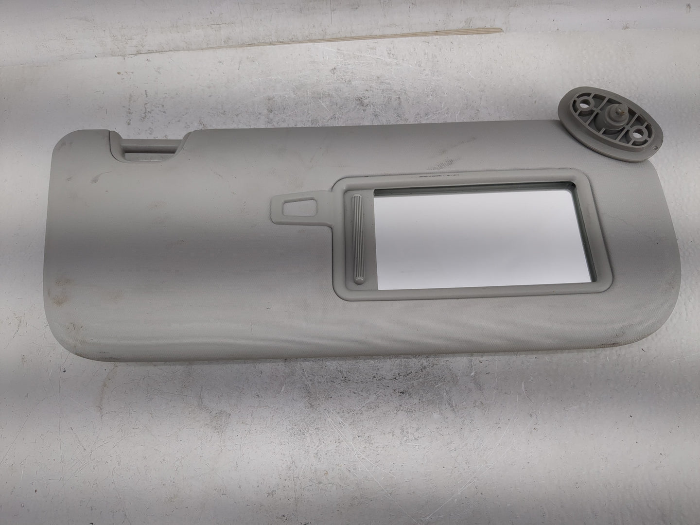 2014-2019 Kia Soul Sun Visor Shade Replacement Passenger Right Mirror Fits Fits 2014 2015 2016 2017 2018 2019 OEM Used Auto 