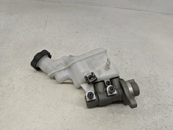 compare product 2017-2019 Kia Soul Brake Master Cylinder