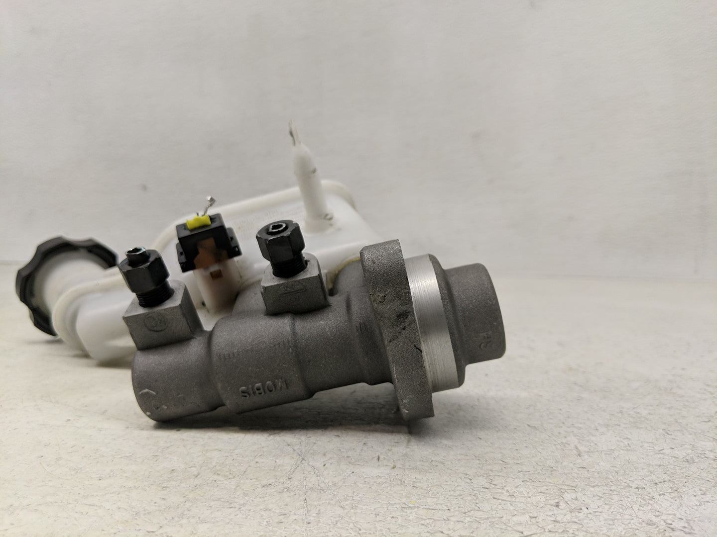 2017-2019 Kia Soul Brake Master Cylinder - Oemusedautoparts1.com