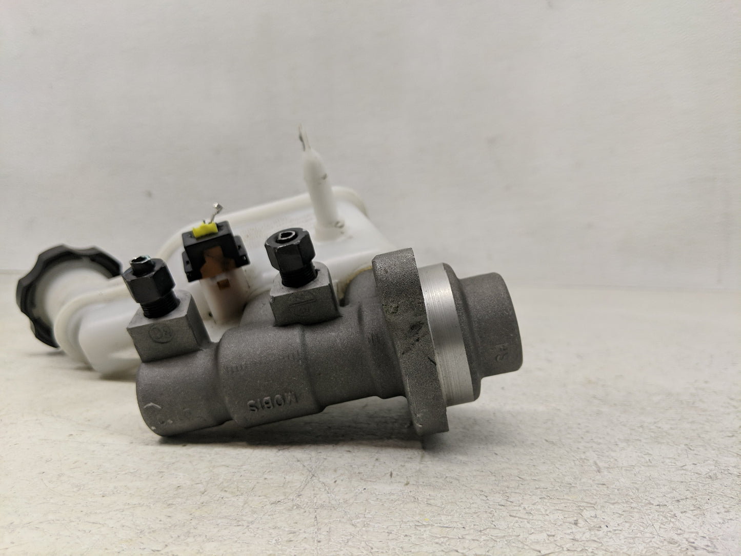 2017-2019 Kia Soul Brake Master Cylinder - Oemusedautoparts1.com