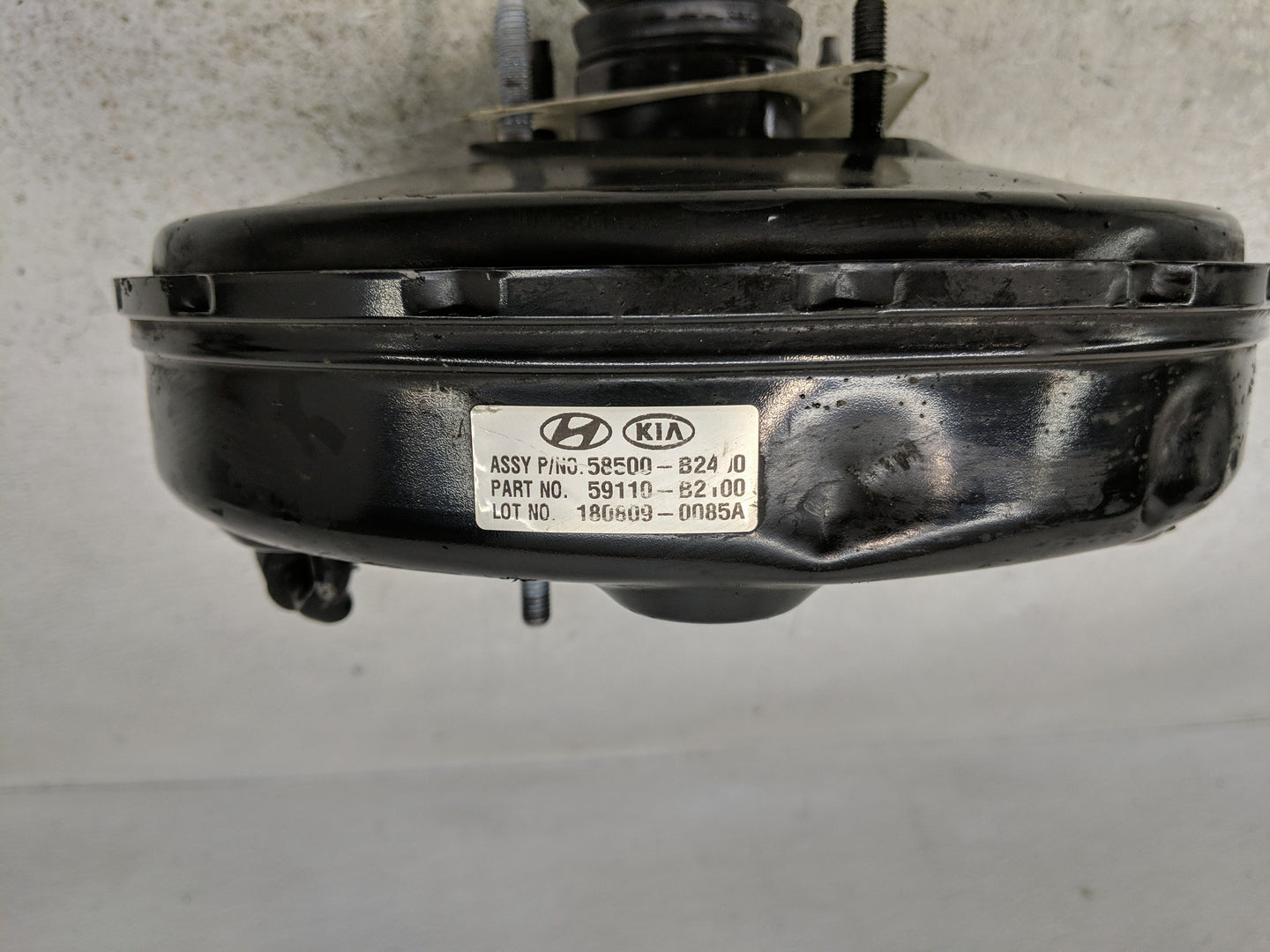 2017-2019 Kia Soul Power Brake Booster Oem - Oemusedautoparts1.com