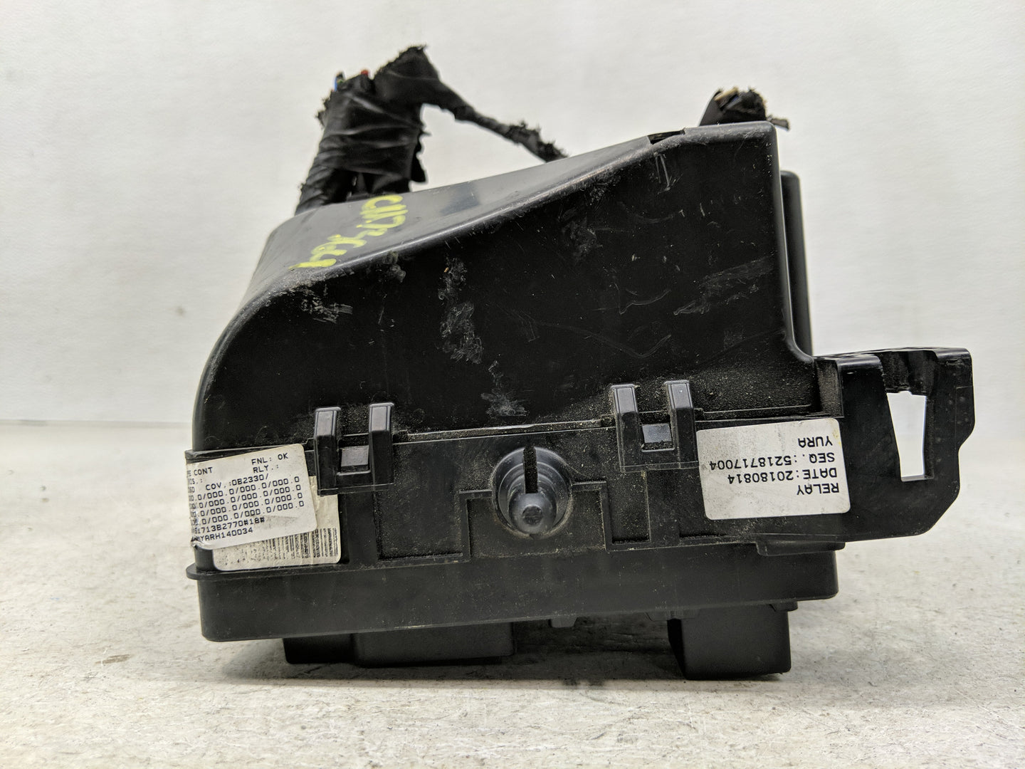 2017-2019 Kia Soul Fusebox Fuse Box Panel Relay Module P/N:91950-B2350 Fits Fits 2017 2018 2019 OEM Used Auto Parts - Oemuse