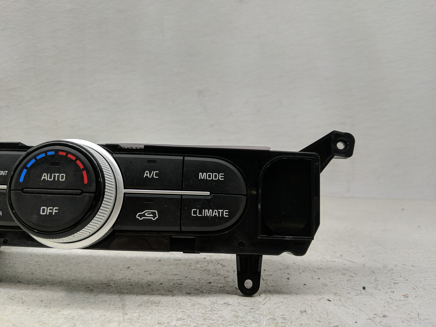 2017-2019 Kia Soul Climate Control Module Temperature AC/Heater Replacement P/N:97250-82GQ1CA Fits Fits 2017 2018 2019 OEM U