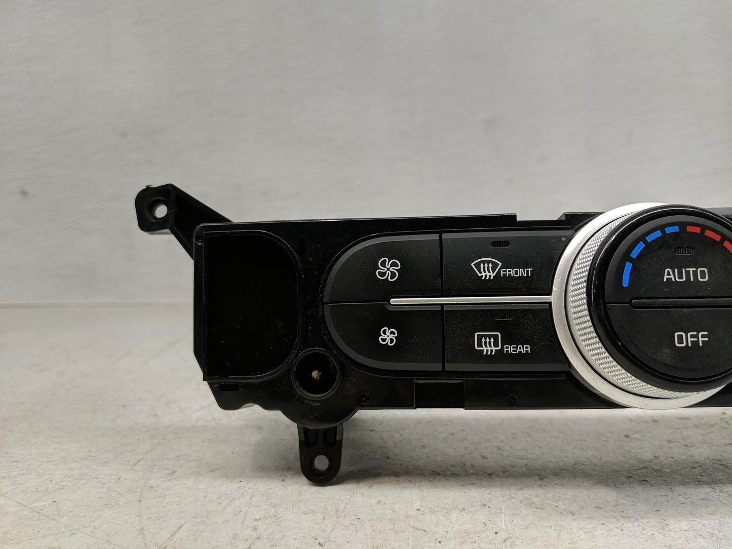 2017-2019 Kia Soul Climate Control Module Temperature AC/Heater Replacement P/N:97250-82GQ1CA Fits Fits 2017 2018 2019 OEM U