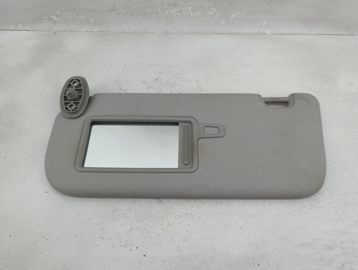 2014-2019 Kia Soul Sun Visor Shade Replacement Driver Left Mirror Fits Fits 2014 2015 2016 2017 2018 2019 OEM Used Auto Part