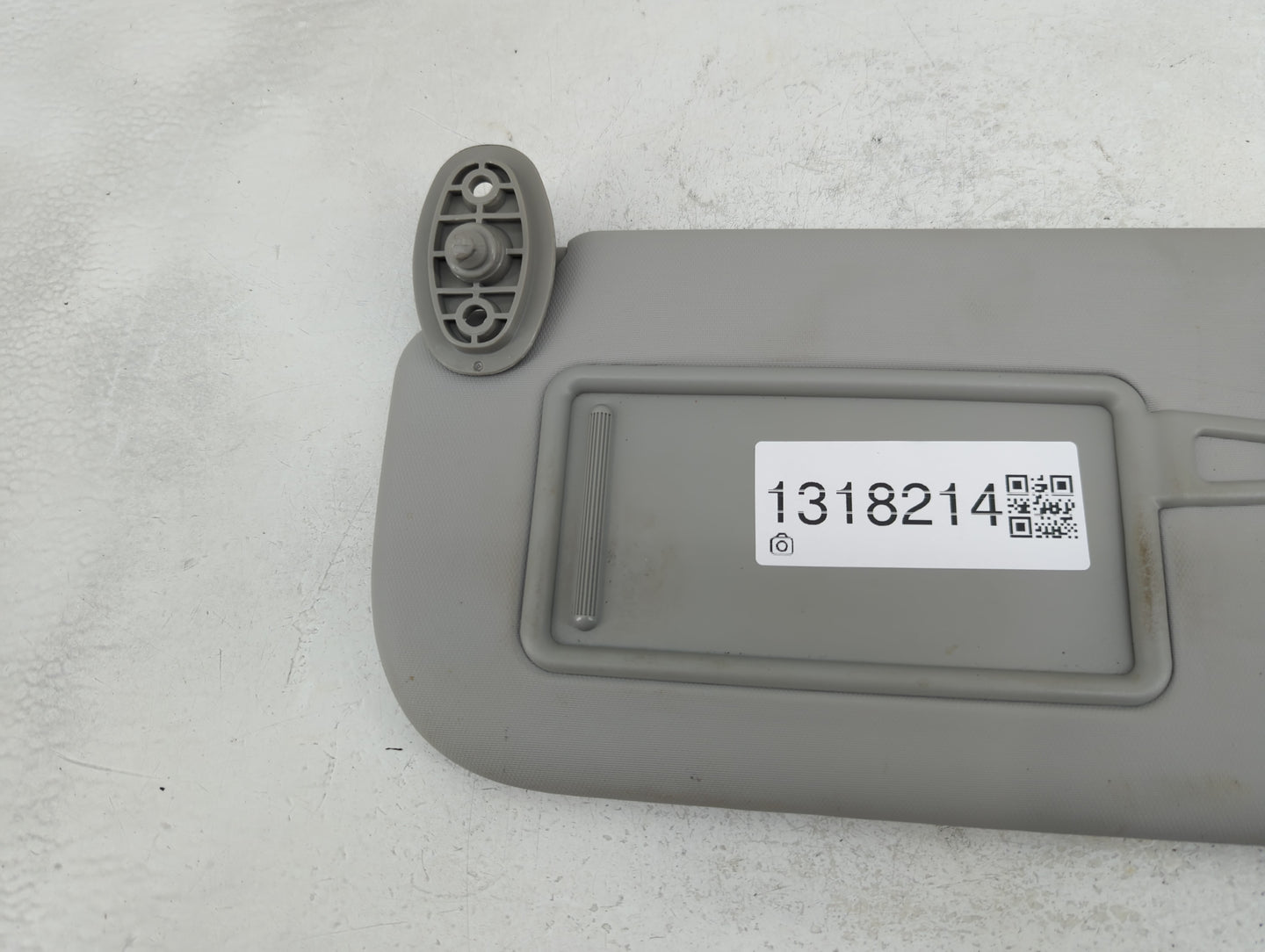 2014-2019 Kia Soul Sun Visor Shade Replacement Driver Left Mirror Fits Fits 2014 2015 2016 2017 2018 2019 OEM Used Auto Part