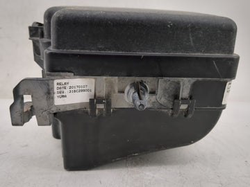 2017-2019 Kia Soul Fusebox Fuse Box Panel Relay Module P/N:91950-B2350 91950-B2330 Fits Fits 2017 2018 2019 OEM Used Auto Parts