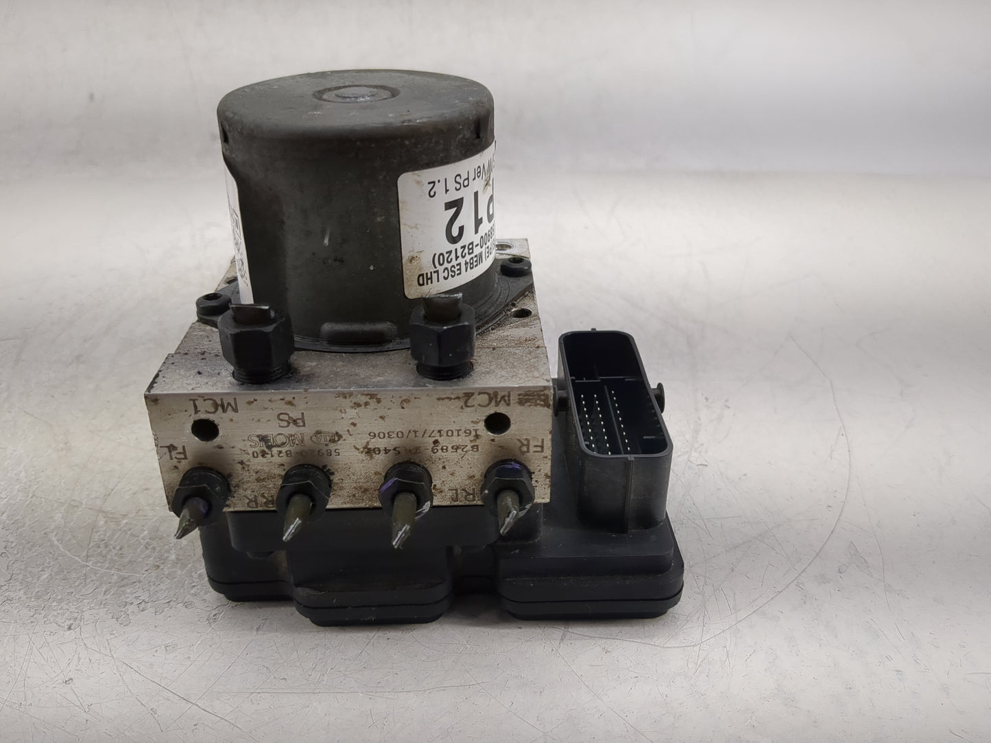 2017-2019 Kia Soul ABS Pump Control Module Replacement P/N:B2589-33540 Fits Fits 2017 2018 2019 OEM Used Auto Parts - Oemuse