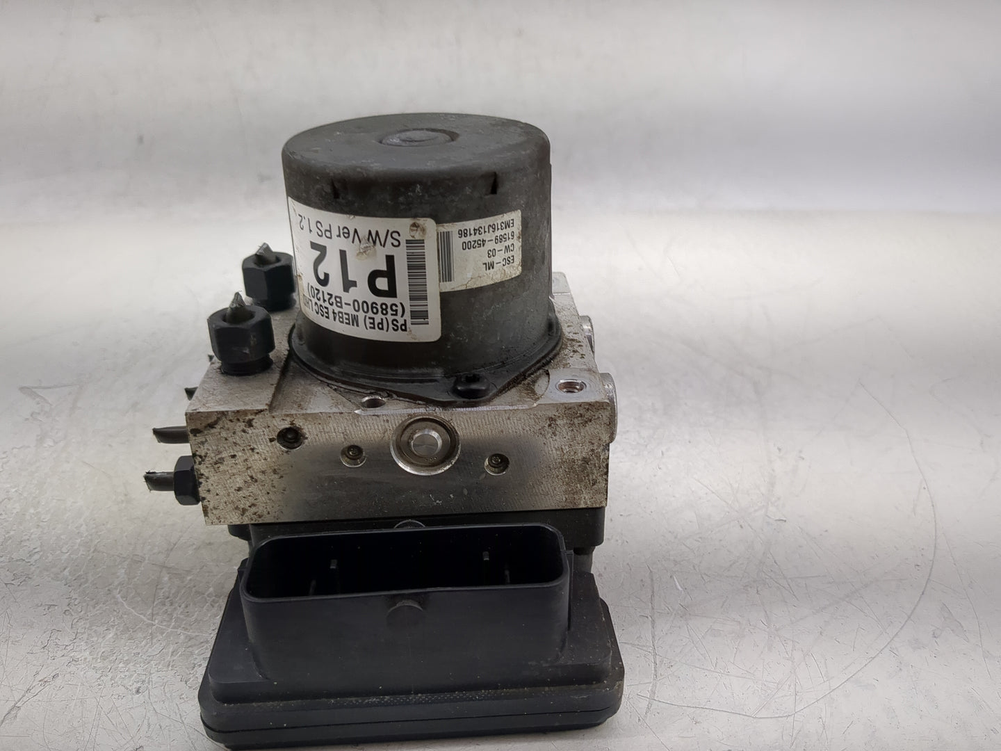 2017-2019 Kia Soul ABS Pump Control Module Replacement P/N:B2589-33540 Fits Fits 2017 2018 2019 OEM Used Auto Parts - Oemuse