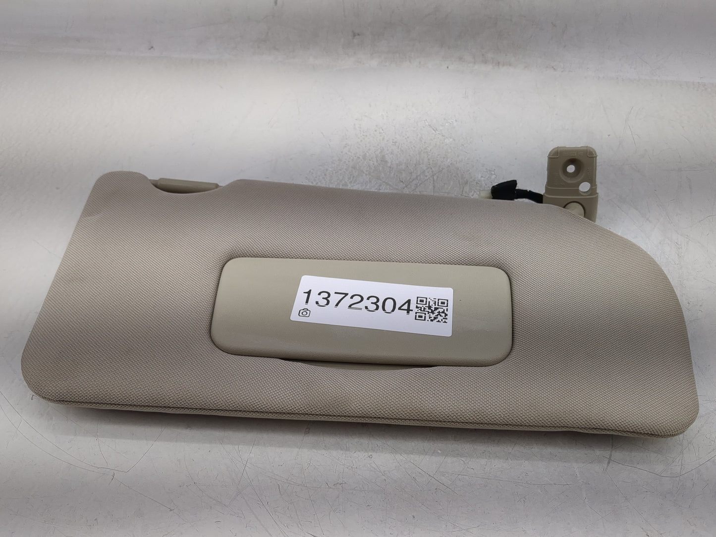 2014-2019 Kia Soul Sun Visor Shade Replacement Passenger Right Mirror Fits Fits 2014 2015 2016 2017 2018 2019 OEM Used Auto 