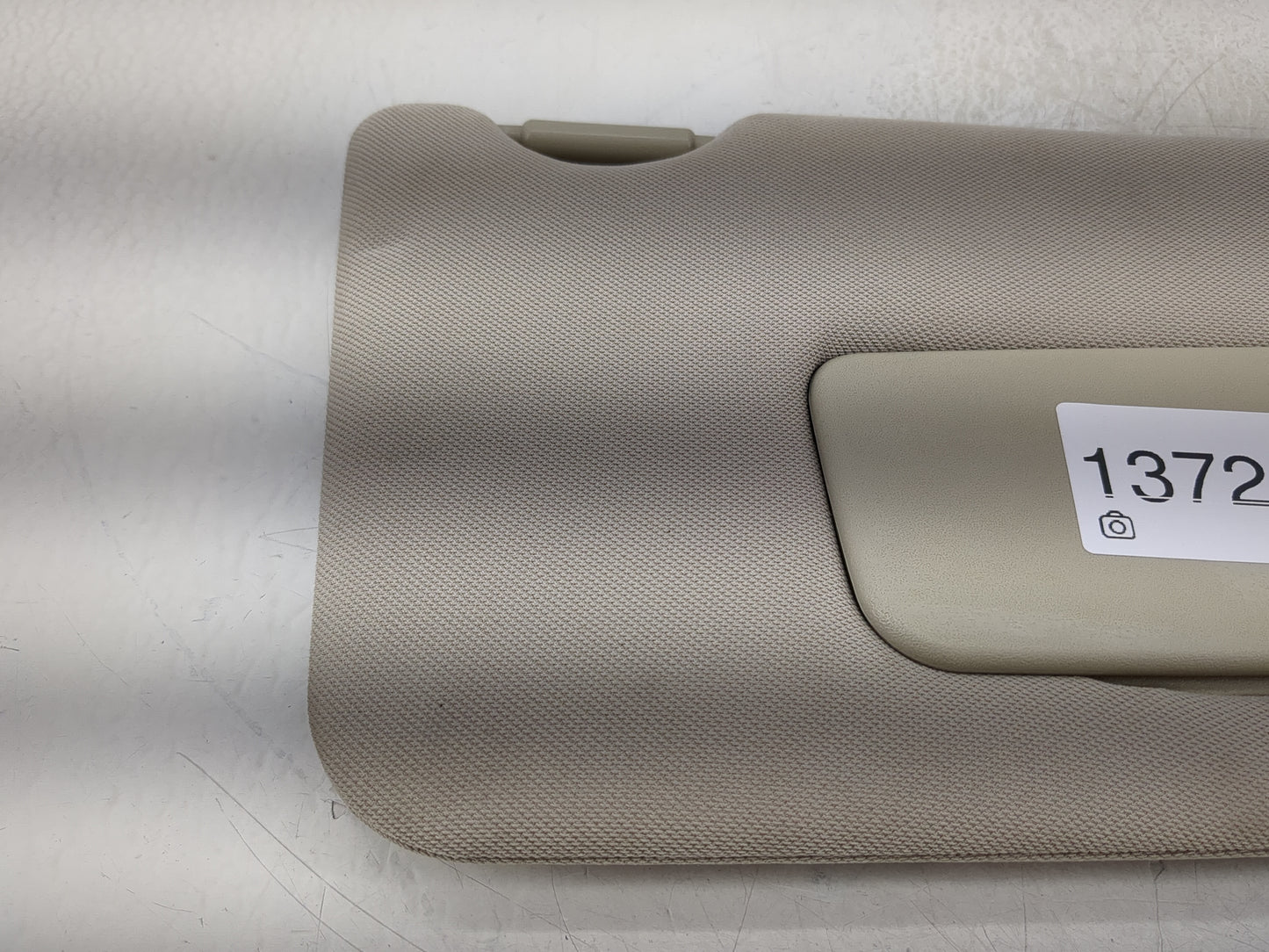 2014-2019 Kia Soul Sun Visor Shade Replacement Passenger Right Mirror Fits Fits 2014 2015 2016 2017 2018 2019 OEM Used Auto 