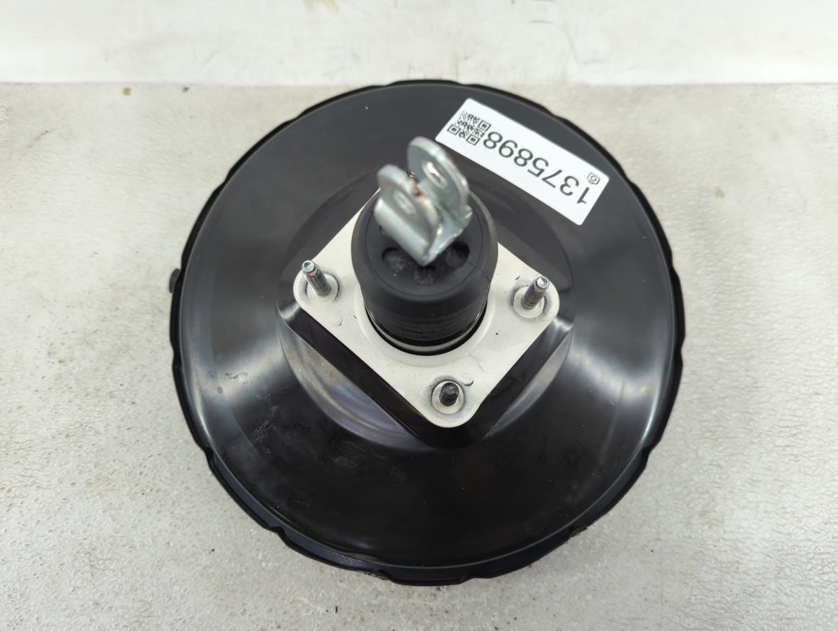 2017-2019 Kia Soul Power Brake Booster Oem 1375898 - Oemusedautoparts1.com